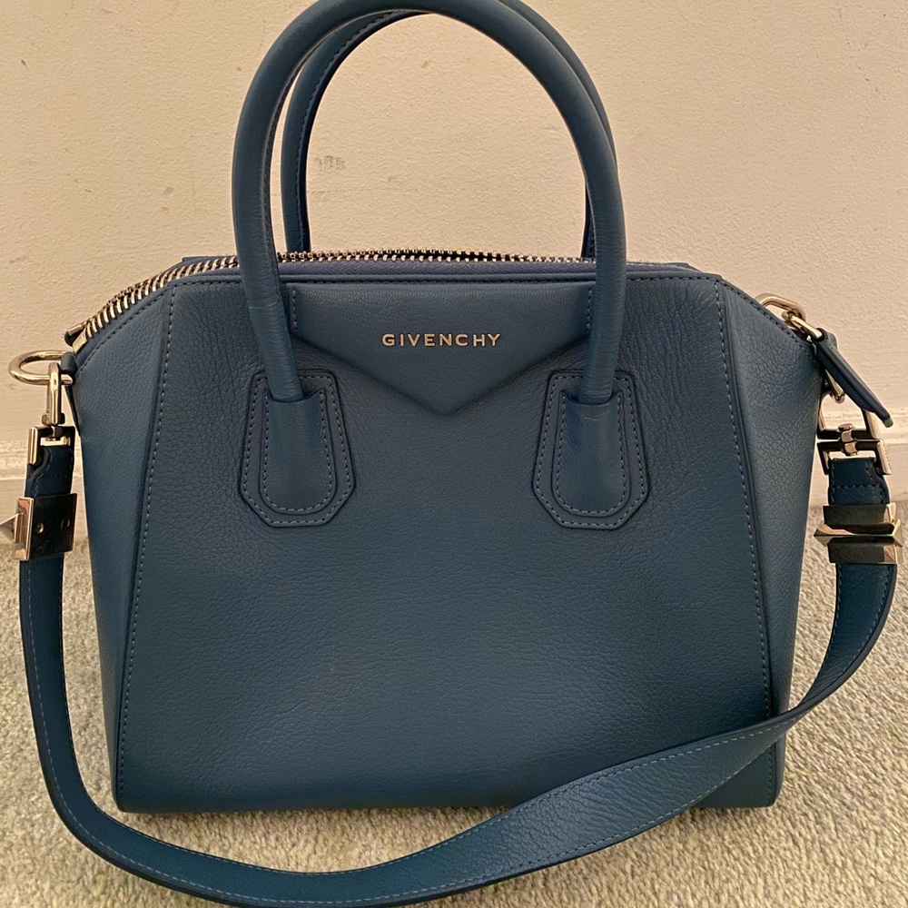 Authentic Givenchy Antigone Small Bag